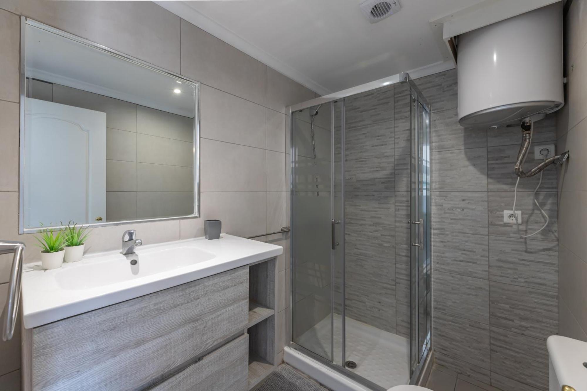 Vb Benalmadena 1 Bedroom Waterfront Apt מראה חיצוני תמונה